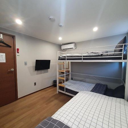 Hao Guesthouse In Hongdae Seoul Exterior photo