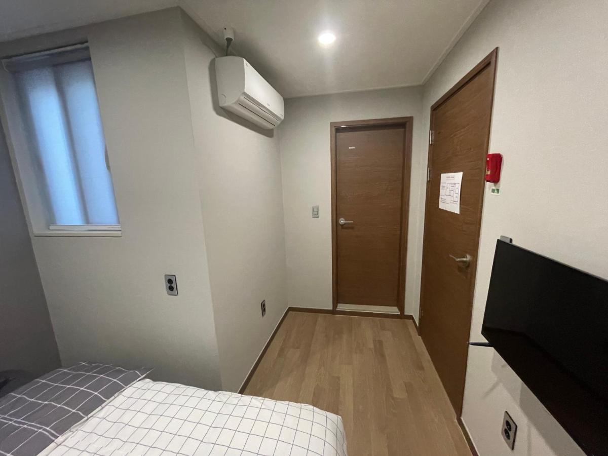 Hao Guesthouse In Hongdae Seoul Exterior photo